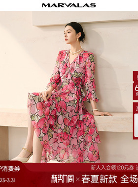 曼德诗度假碎花连衣裙女2026春季新款时尚撞色印花长裙雪纺裙子