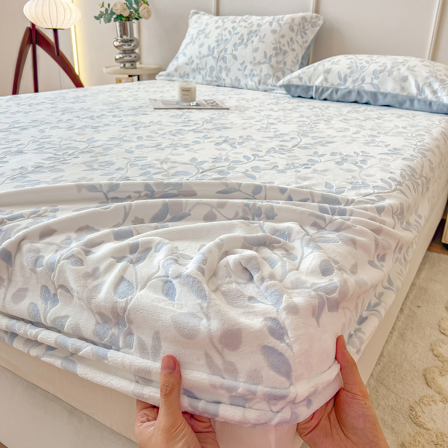 雕花牛奶绒床笠三件套