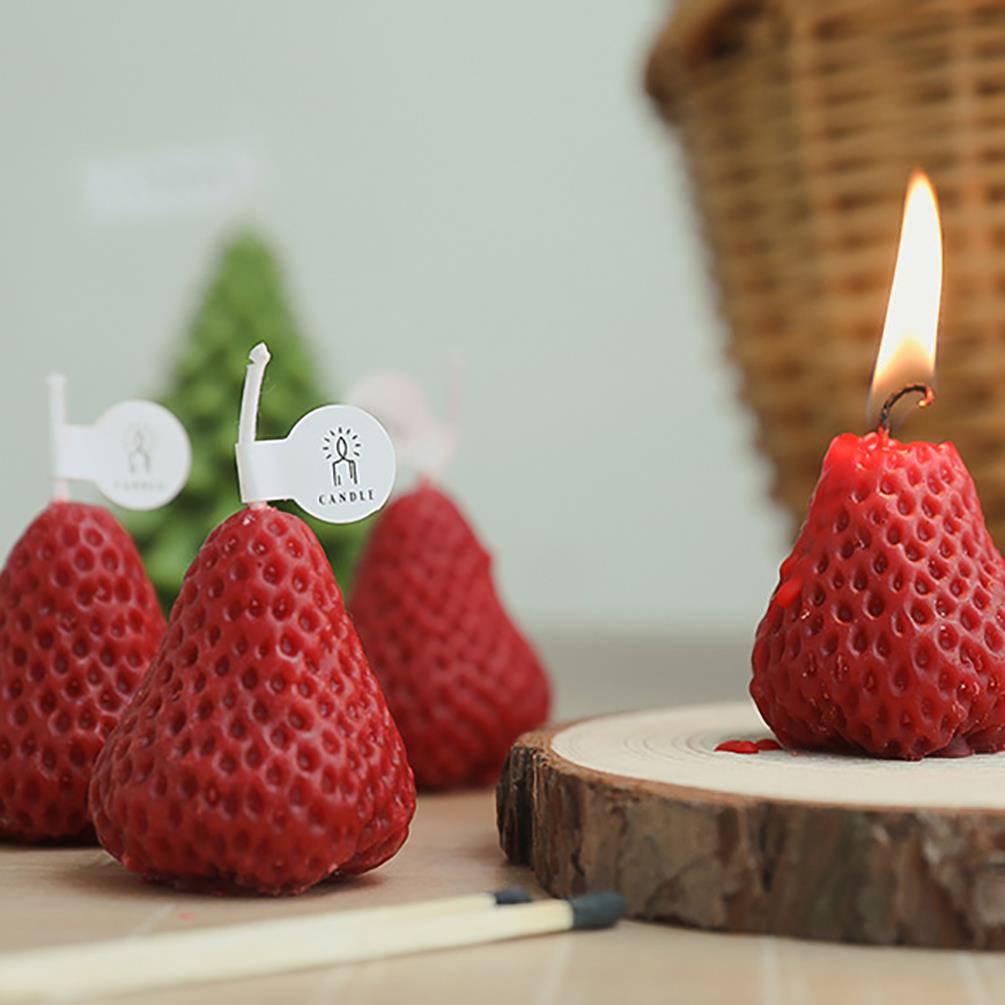 1PC/4PCS Strawberry Decorative Aromatic Candles Soy Wax