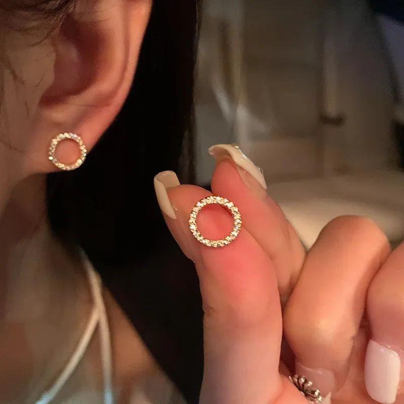 Delicate Small Circle Stud Earrings for Women Gold Color Cry