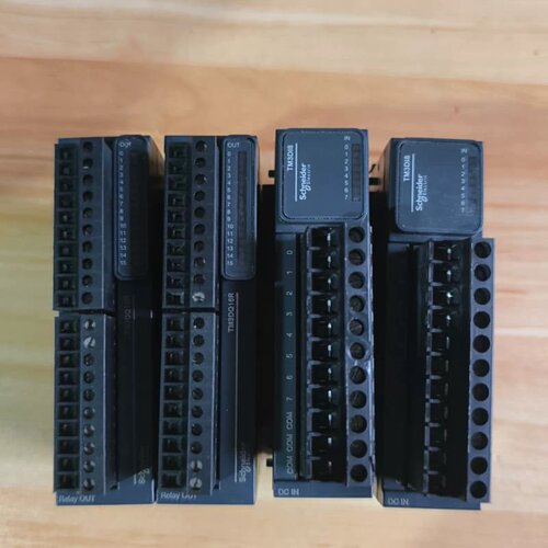 施耐德Modicon TM3DI8