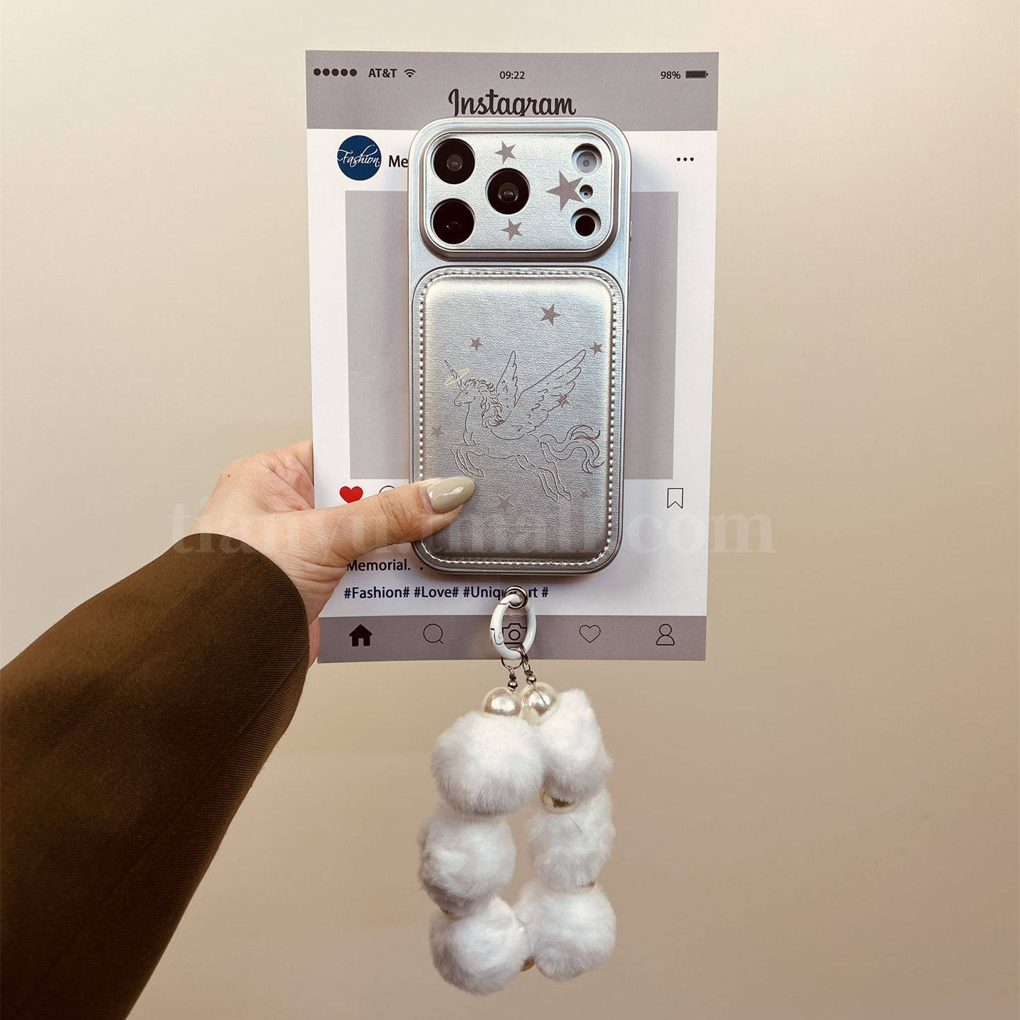 恬妤 高级感皮质银色天使飞马适用于适用于iphone17pro手机壳苹果16promax毛绒球手链14全包15pro小众16防摔,3C数码配件,手机保护套/壳,淘宝优惠券,粉丝福利购,淘宝优惠卷