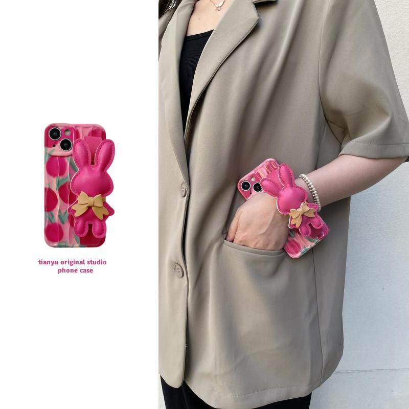 芭比粉兔子腕带适用于苹果15promax手机壳iphone14p
