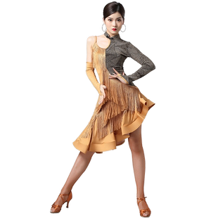 拉丁舞裙表演出服新款国标舞女团体专业比赛舞蹈性感流苏连衣裙