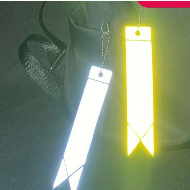学生背包书包钥匙反光挂件飘带款夜跑骑行溜娃夜反光条防护反光贴