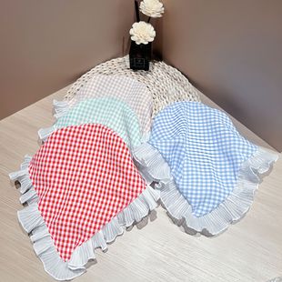 Lace headscarf with cute countryside style and triangular sc