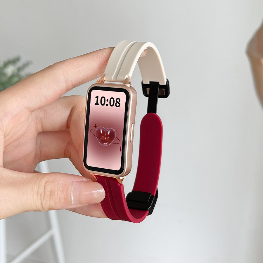 适用华为手环10/9/8nfc表带女生夏天硅胶磁吸新款band7/6腕带荣耀运动智能手表7/6/6pro替换表带六七八九代女