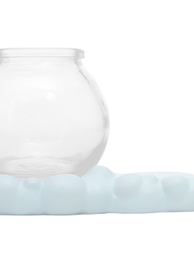 树脂材质摆放卡通风客厅桌面