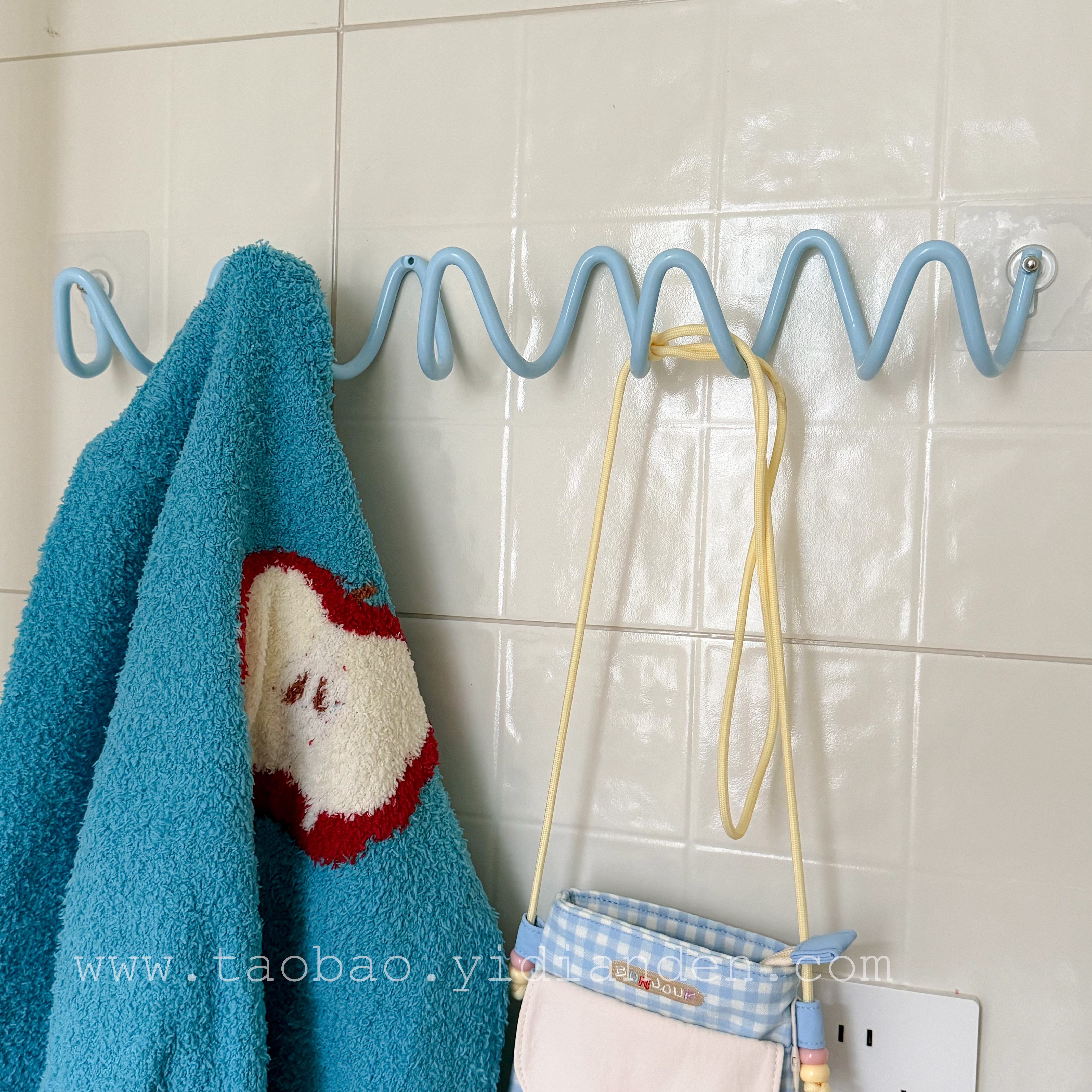 波浪挂钩粘贴免打孔创意奶油风门后浴室瓷砖衣服包包收纳挂衣钩