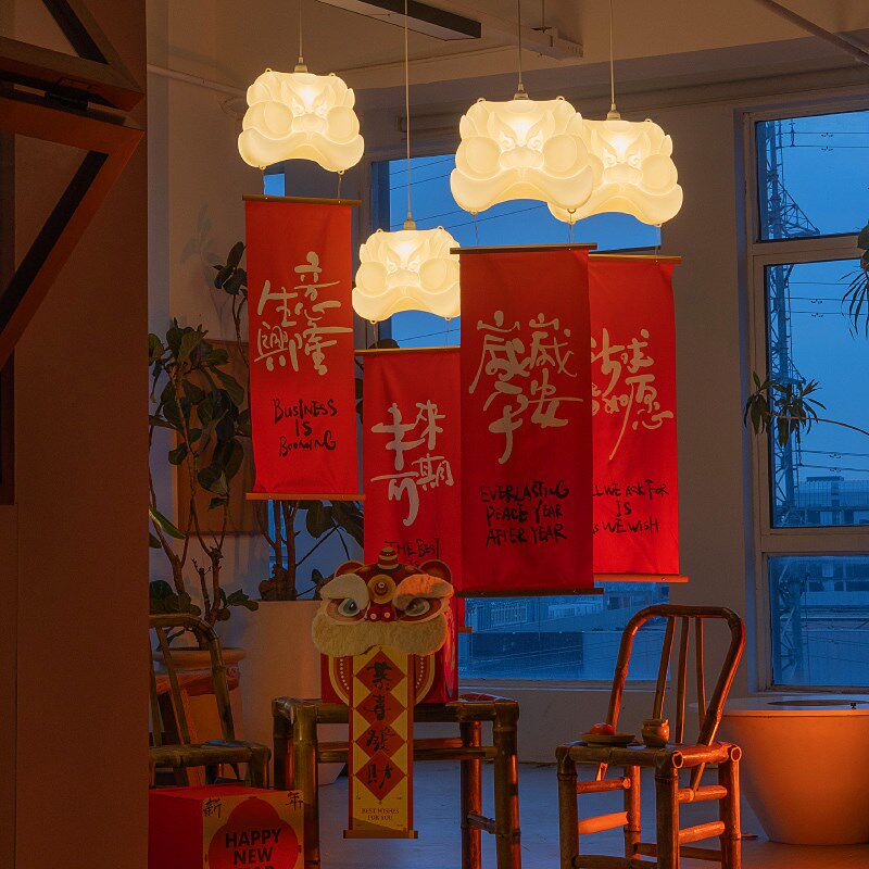 2025蛇年新年装饰醒狮灯条幅挂布元旦过年店铺酒店商场场景布置品