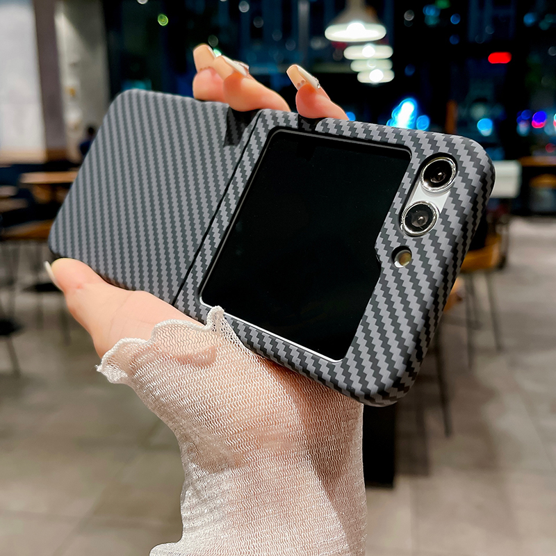适用三星zflip5手机壳碳纤维纹