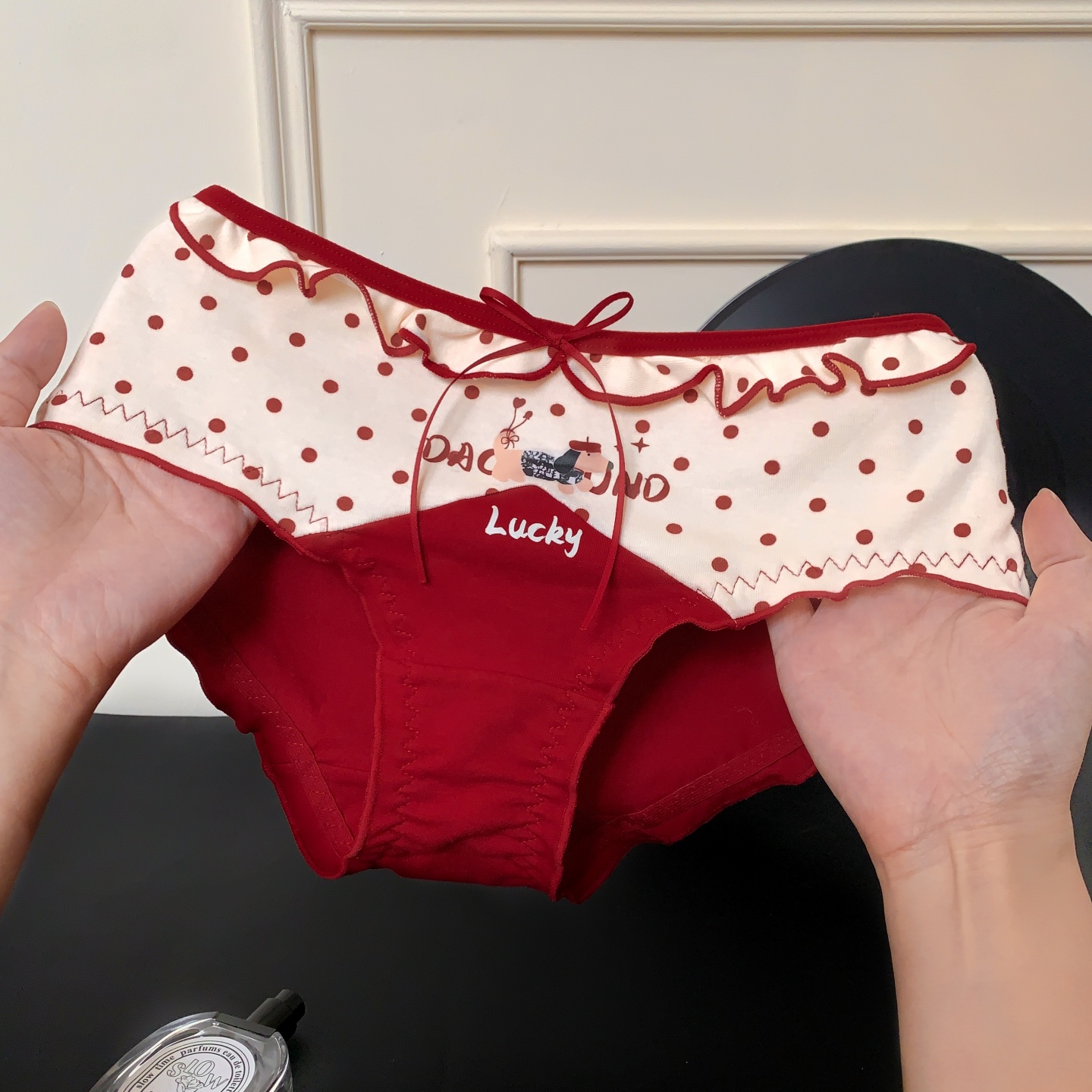 高颜值少女内裤!甜到犯规