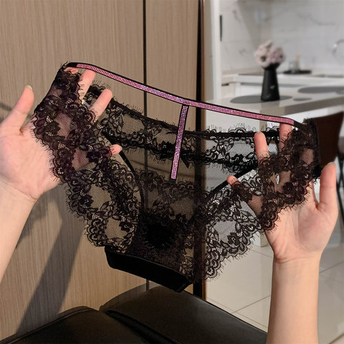 高开叉镂空性感小内内太有心机啦