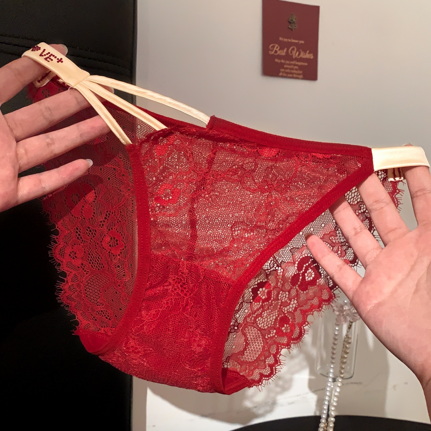 「HS」暮色迷踪*性感勾人镂空蕾丝女士红色本命年内裤女2025新款