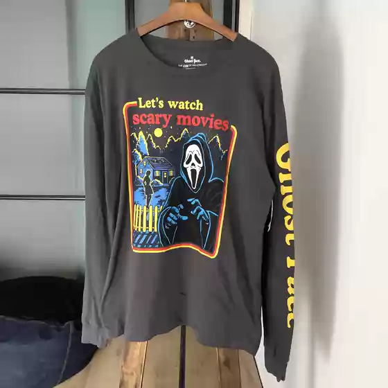 Men's Long-Sleeve T-Shirt with a Ghost Face Design, Inspired by the Horror Movie Scream, Halloween Cartoon