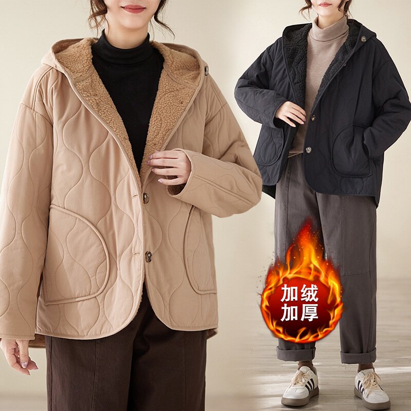 实拍冬季内里羊羔绒保暖外套女时尚连帽加厚纯色棉服保暖棉袄女