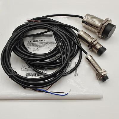接近开关XS618B1MAL2电感式XS630B4MAL2全新XS218BLPAL2C XS212BL