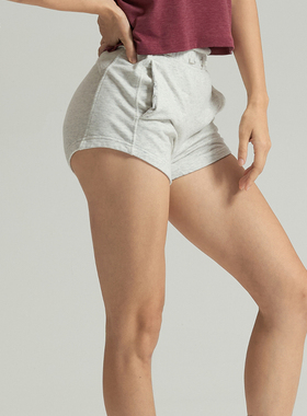 AMRAP 夏季短款女子训练短裤瑜伽弹性吸湿排汗健身透气短裤修身裤