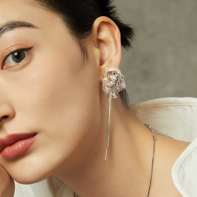 新款ATRIAL SENSING银色祥云流苏耳环长款原创手作轻奢优雅耳饰