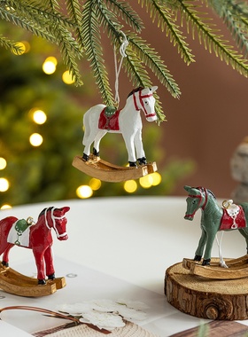 跨境圣诞节彩绘树脂摇马小挂件圣诞树diy装饰品家居桌面小摆件