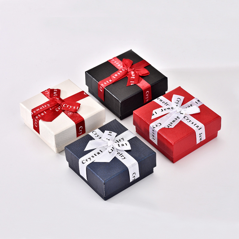 御创国际喜庆用品创意礼品盒蝴蝶结首饰盒方形饰品包装戒指吊坠耳