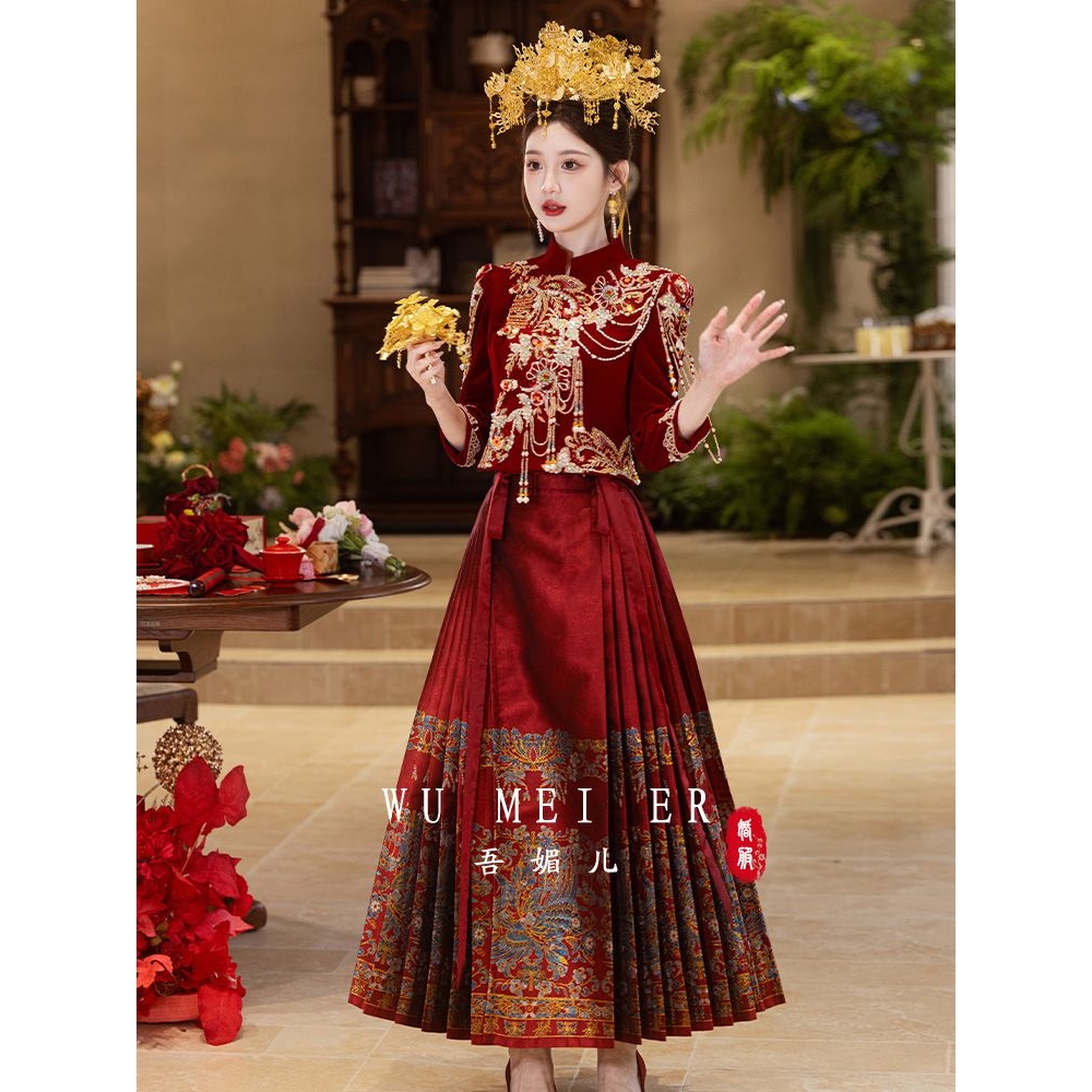 2025新款新中式马面裙套装新中式订婚礼服小个子高端婚服出阁服女