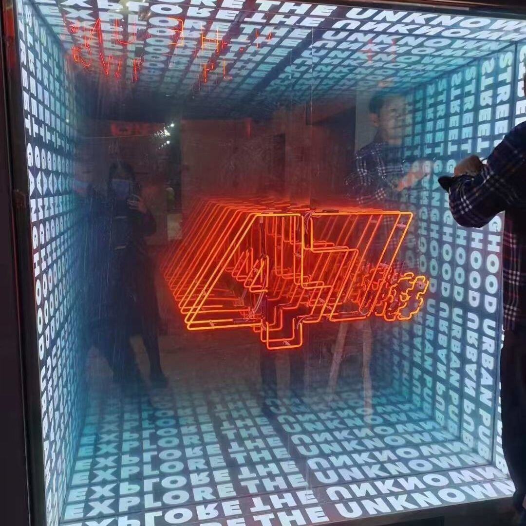 霓虹灯千层镜千层霓虹灯发光字定制红酒门头广告装饰定做深渊隧道