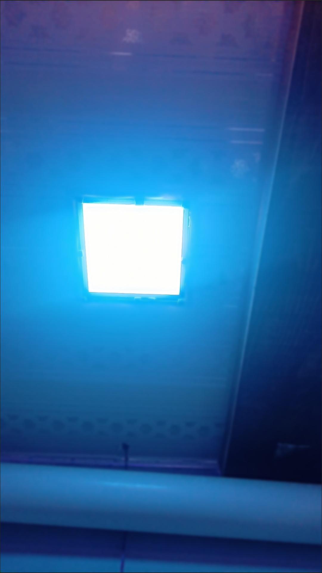 鱼缸灯衣柜灯改色变色白光改色变蓝光防刺眼灯光贴膜自粘变色贴纸