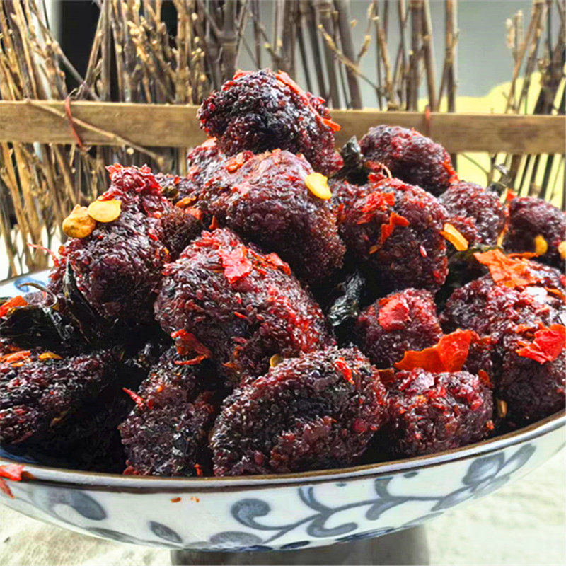 手工制作辣椒紫苏杨梅酸甜微辣果脯蜜饯休闲食品传统零食湖南特产
