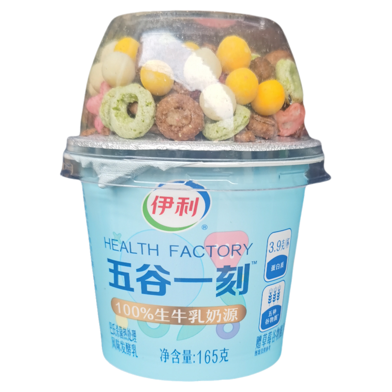 伊利五谷一刻大口嚼搅拌酸奶