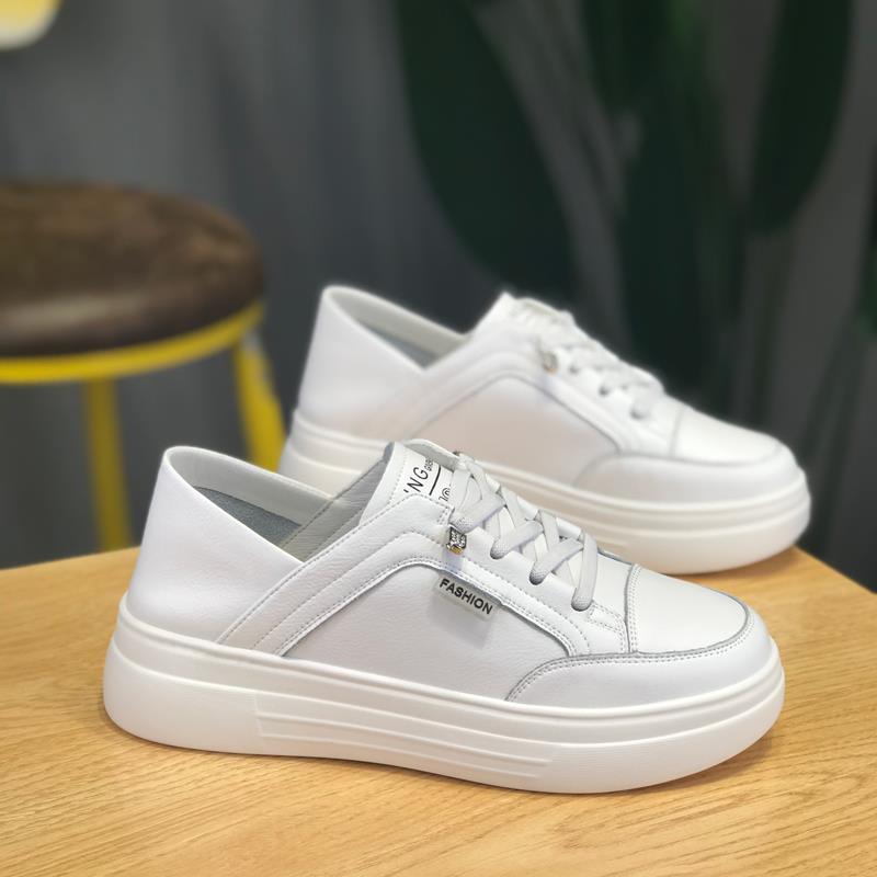 两穿小白鞋女2024春秋新款百搭基础韩版学生平底板鞋白鞋子女潮鞋