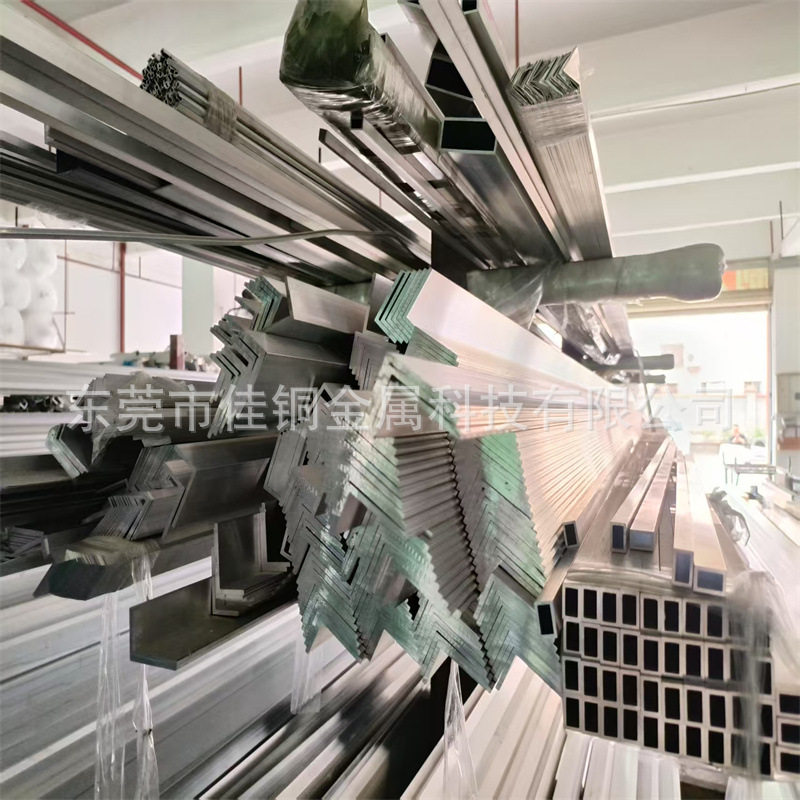 东莞3003铝方管 薄壁毛细3003铝方通 3003大口径厚壁精抽铝合金管