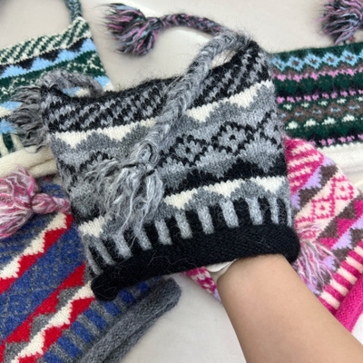 韩版民族风个性复古辨子针织套头帽女冬季保显脸小暖护耳毛线帽潮
