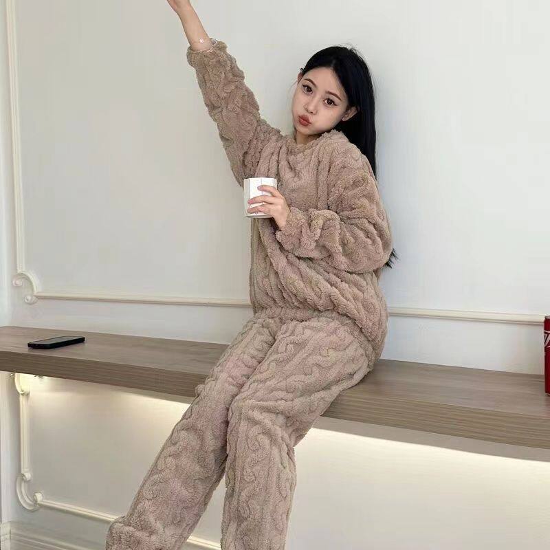 网红珊瑚绒套装女秋冬季学生宿舍加厚加绒可外穿时尚冬天衣服