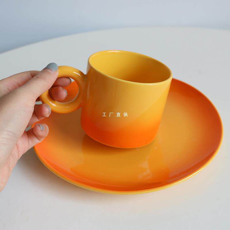 韩国ins彩色渐变高颜值陶瓷杯子喝水马克杯下午茶咖啡杯碟蛋糕盘
