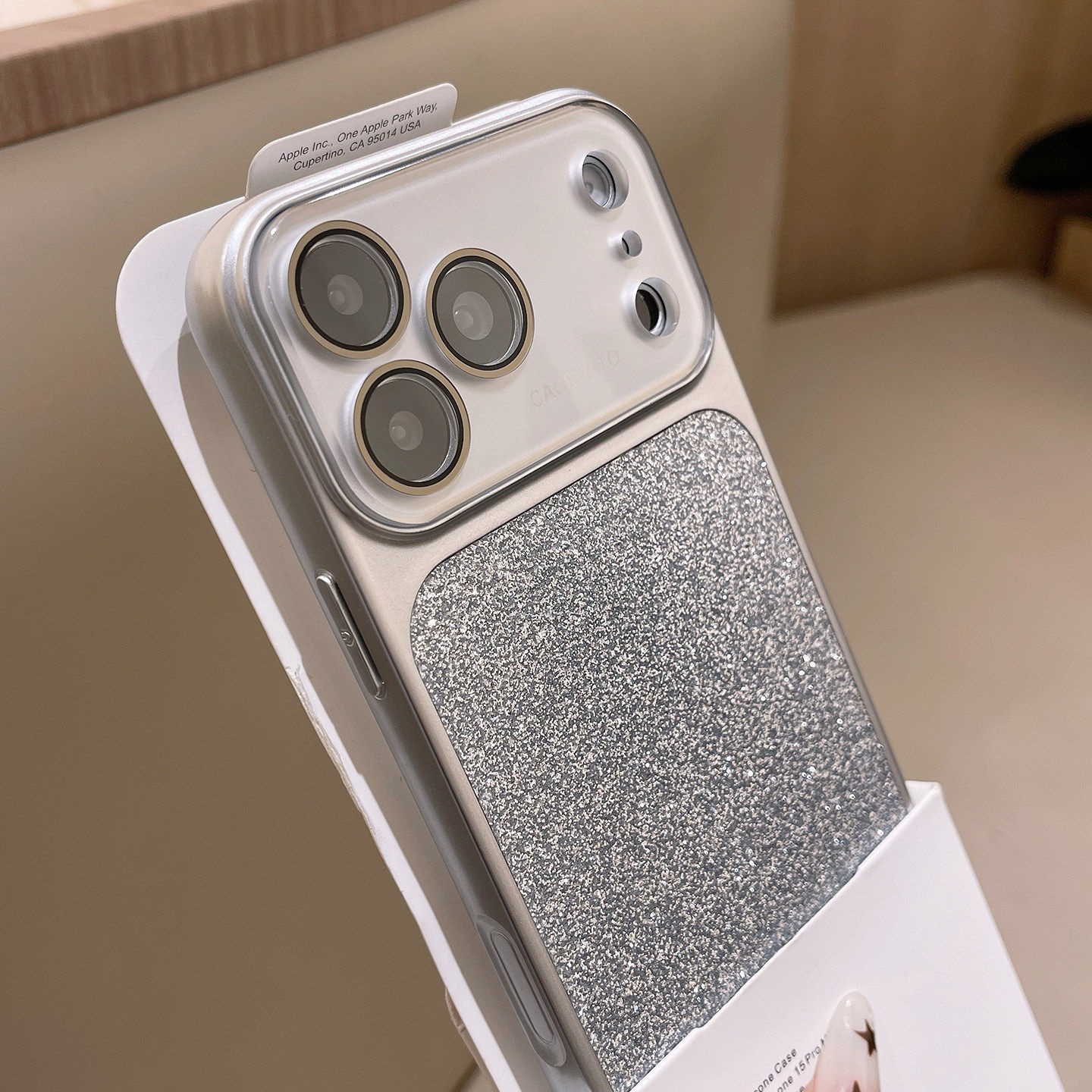 高颜值电镀闪粉适用iPhone17promax手机壳新款轻奢苹果16pro大视窗15全包14pro高级感ins简约女款防摔镜头膜