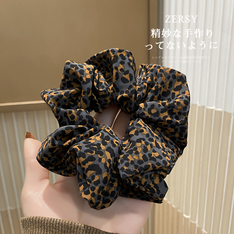 Zersy/佐希)麻花豹纹头绳