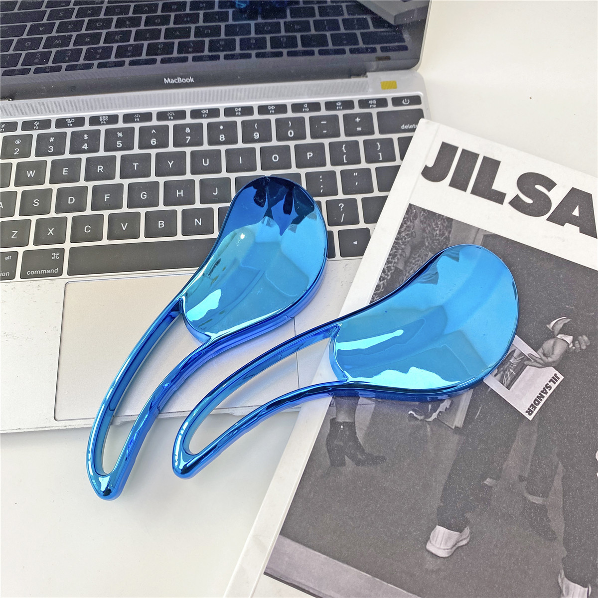 [맞아 이게 뭐야   ]나 같은 덩치가 큰 노인에게는 절대 사용할 수 없을 것 같아요