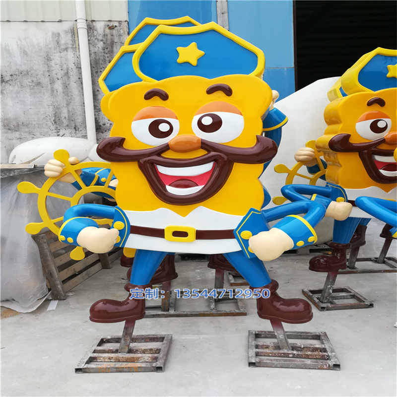 深圳企业IP公仔模型饼干造型卡通雕塑玻璃钢海盗船长摆件美陈装饰