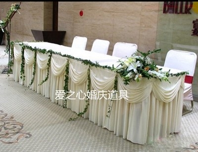 定制新款婚庆道具迎宾区签到桌可折叠长方桌婚礼场地布置道具香槟