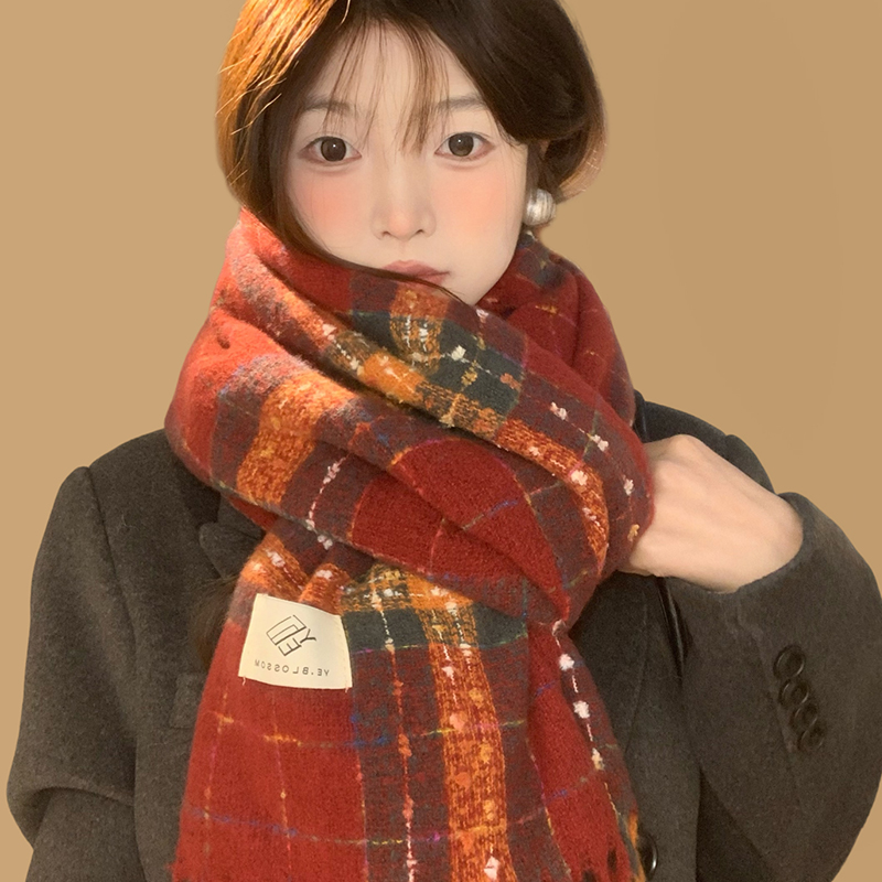 红色浆果星星流苏围巾女