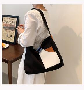 大容量24新款休闲通勤帆布包单肩托特包大学生上课斜挎包