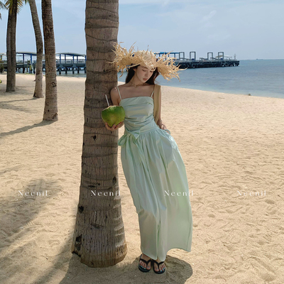 Neenil 薄荷曼波绿抹胸收腰a字吊带连衣裙女夏季绝美海边度假长裙