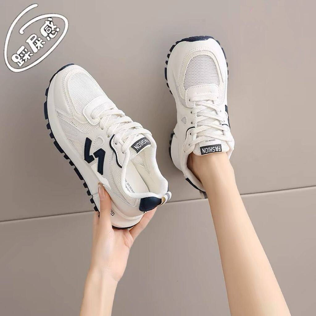 女鞋夏季网面透气运动鞋女2025新款34小码软底减震轻便阿甘跑步鞋