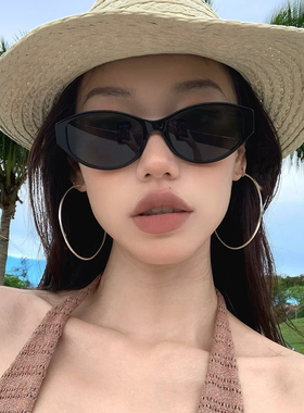 港风复古椭圆猫眼墨镜女潮2025新款高级感方圆脸显脸小太阳眼镜男