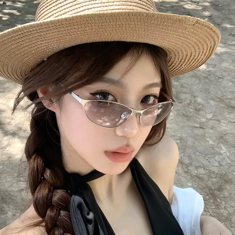 美式复古金属猫眼浅水银太阳眼镜女款户外度假防紫外线高级感墨镜