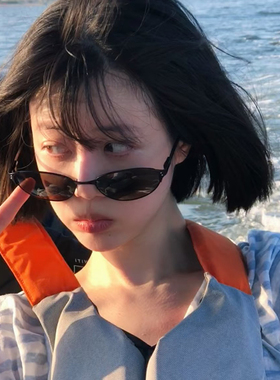 酉事黑色小框墨镜女复古猫眼防紫外线太阳镜小脸高级感潮流眼镜男