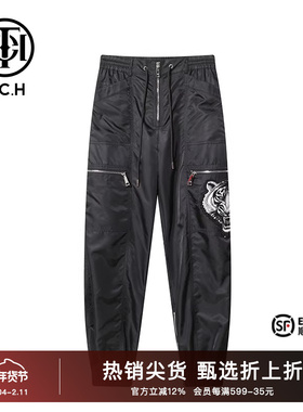 TCH烫钻虎头个性休闲时尚束脚裤2025秋季新款拉链小众T69C206038