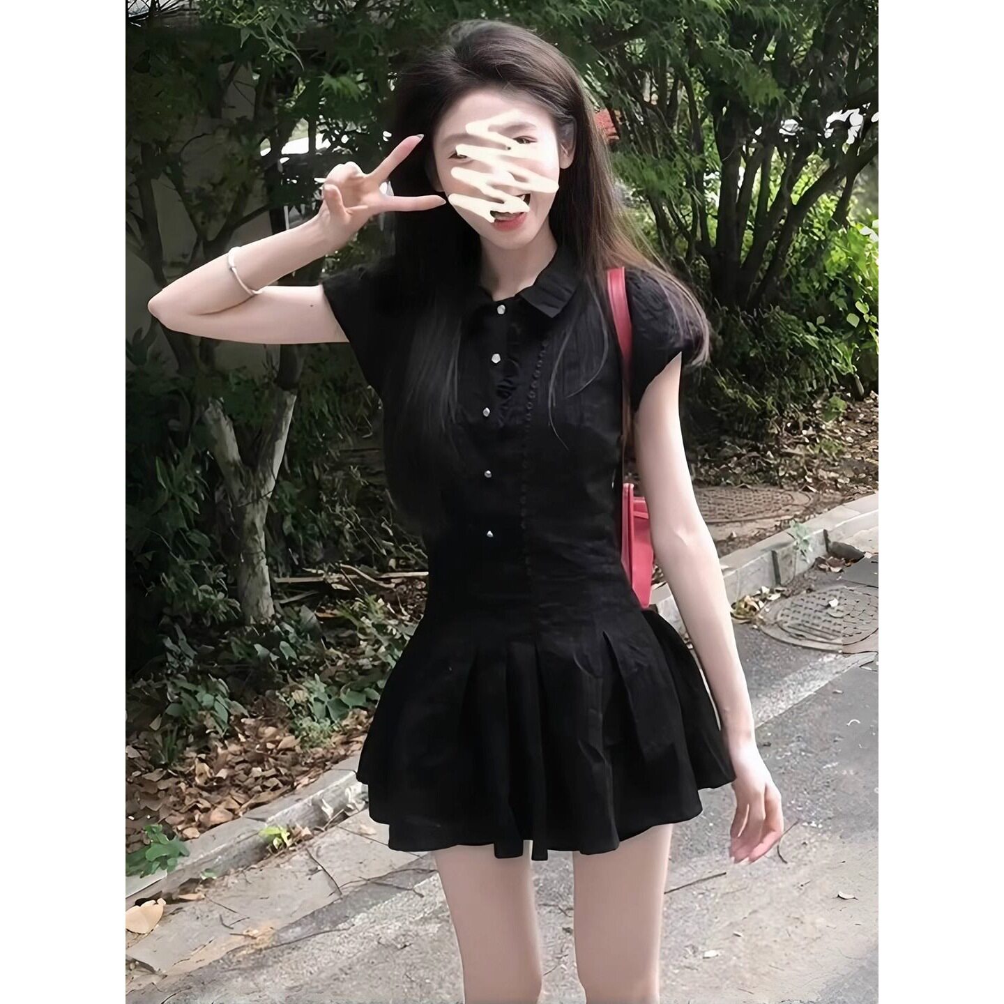 青春学院风翻领黑色连衣