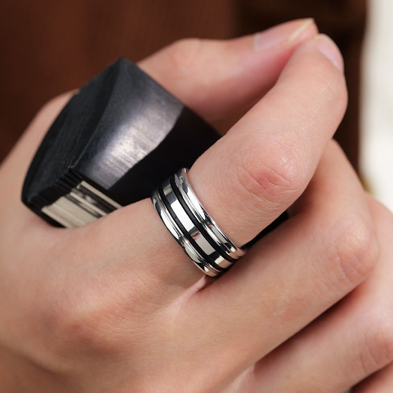 赤月男钨合金欧美戒指